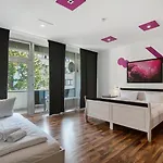 Schoeneberg 3*