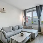 Schoeneberg Aparthotel 3*