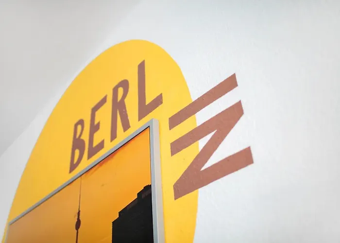 Schoeneberg 아파트호텔 3*